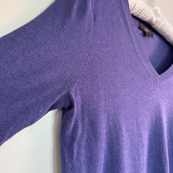 LAST CHANCE Like new! Mossimo large purple sweater fall cozy sleeves v-neck top - Picture 4 of 7